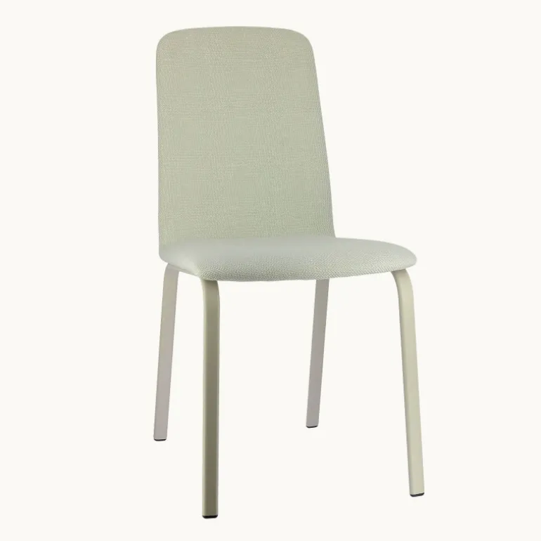 Altea Chaise en tissu et pieds en métal